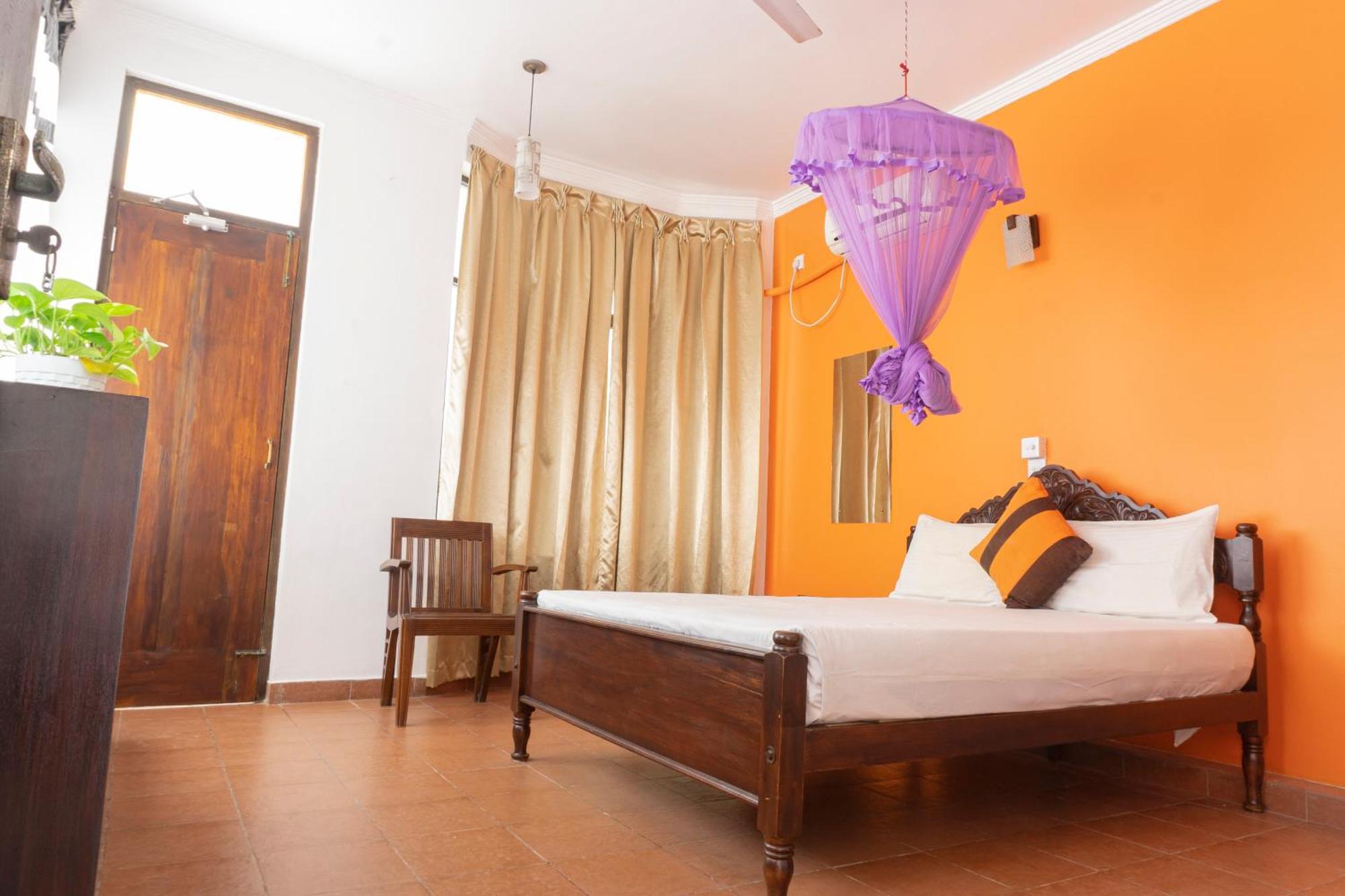 Blumarine Guest House Negombo Exterior foto