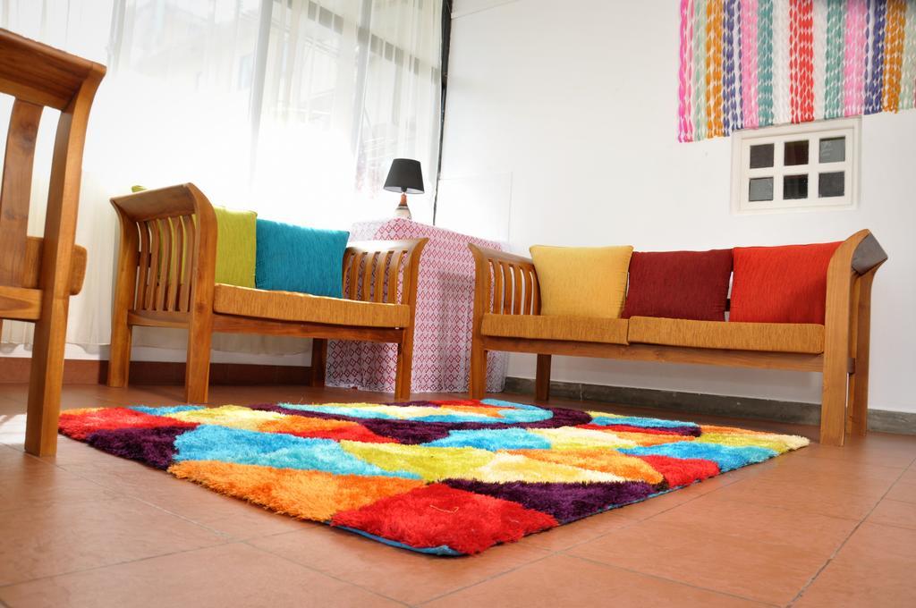 Blumarine Guest House Negombo Exterior foto